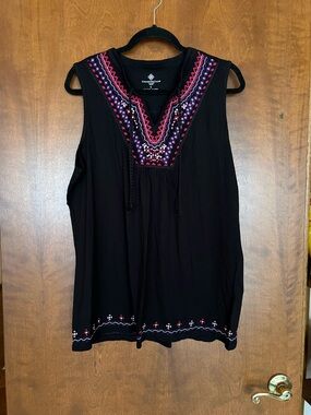 Charter Club Black Sleeveless Tank with Pink & Purple Embroidery